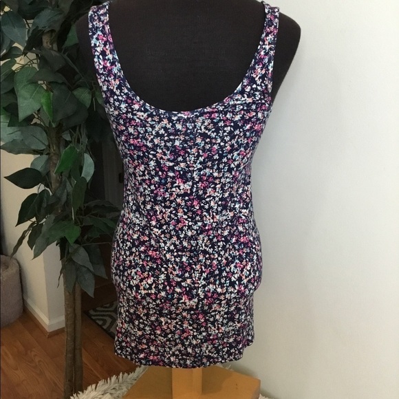 SO L floral tank NWT reversible criss cross - Picture 16 of 16